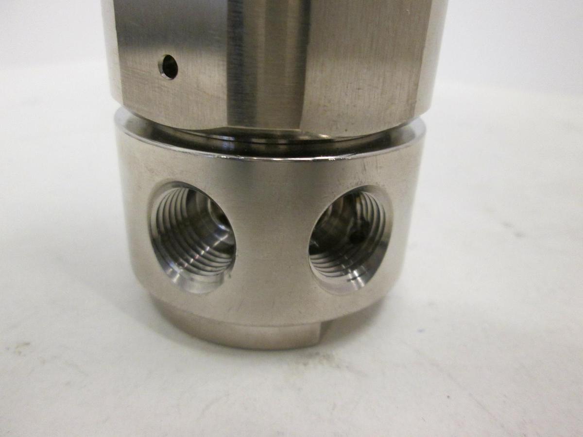 Used Tescom, Single Stage Regulator, 44-2290-A41, New