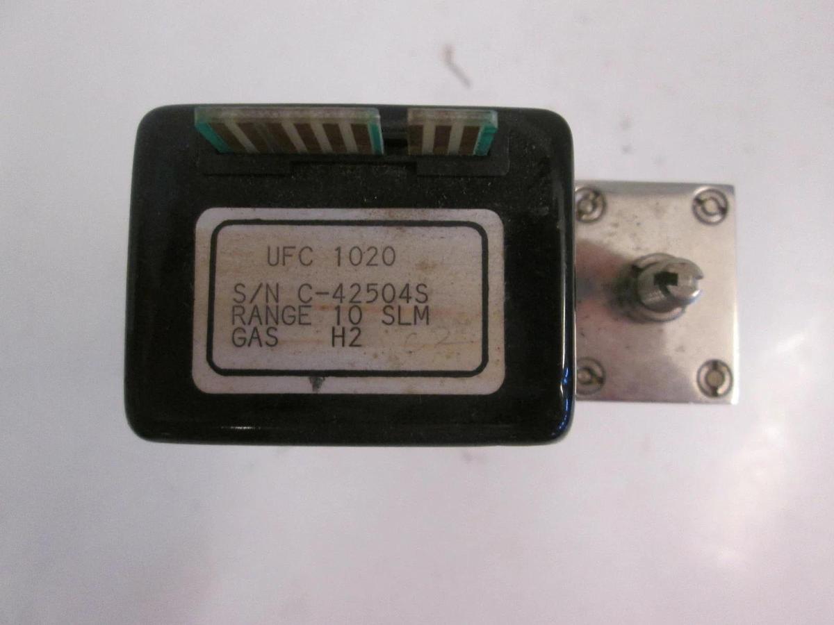 Used Unit UFC-1020 Mass Flow Controller MFC, H2, 10 SLM