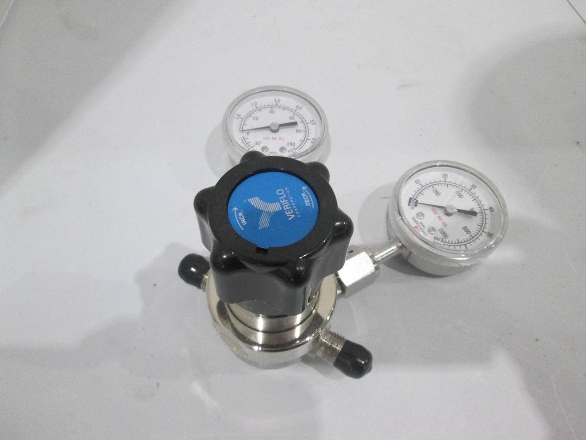 Used Veriflo, TDR451W4P110VCRM, Regulator w/ 4 Ports, 2 Gauges, Used