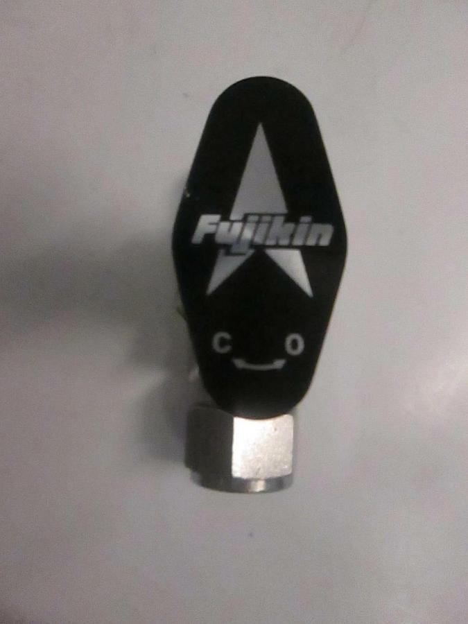 Used Fujikin 1/2 Turn Shut Off Valve, TEL 0120-064661, 1/2" Swagelok