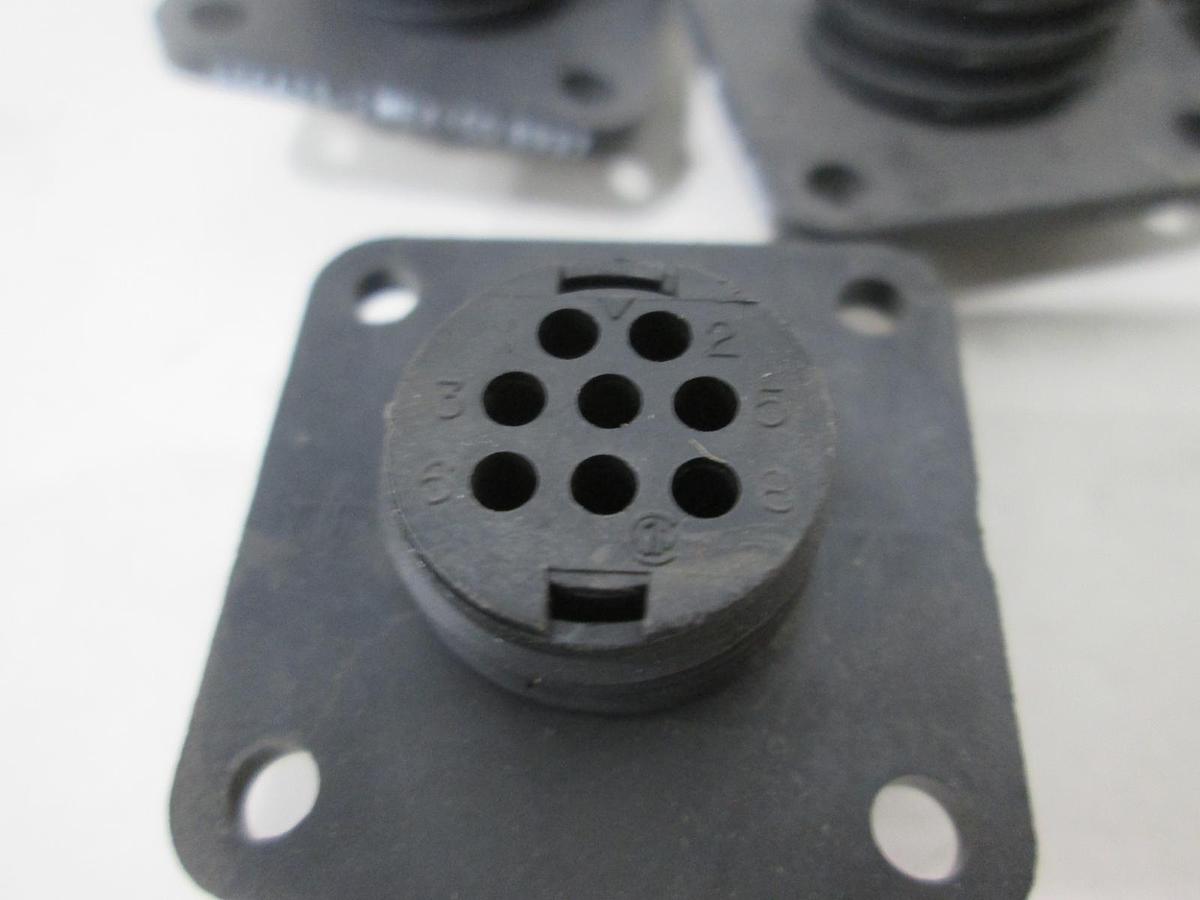 Amphenol, 206433-1, 8 Pin, Female Connector, New, Lot of 11