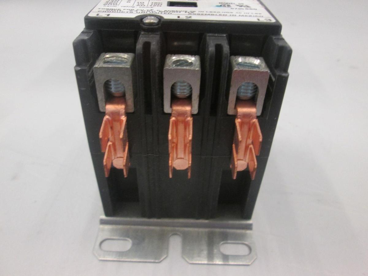 Service First, CTR01826, Contaactor, 3 Pole, New