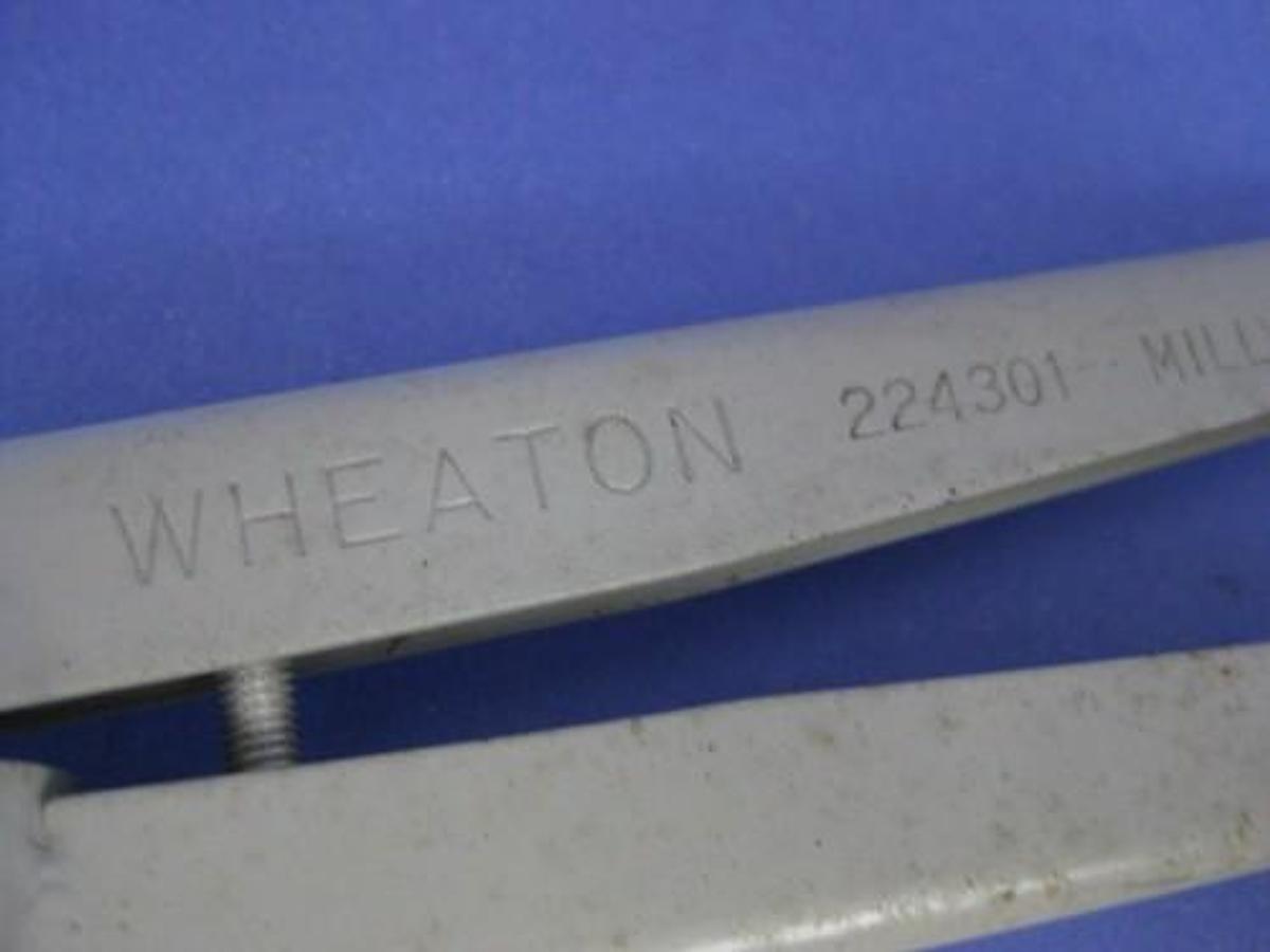 Used Wheaton 224301 Hand Crimper, Used