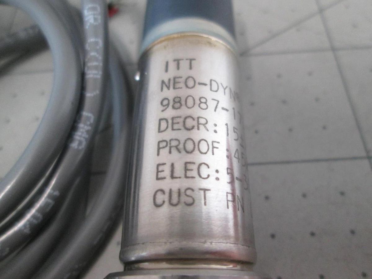 ITT, Neo-Dyn, 98087-173P5S117, Pressure Switch, 15 PSI, New
