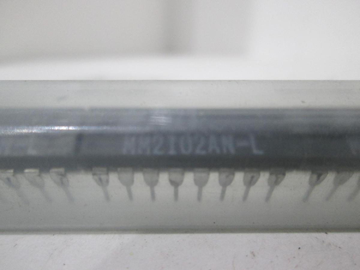 Used National Semiconductor, MM2102AN-L, Integrated Circuit, New, Lot of 22
