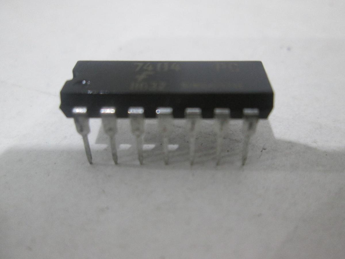 Fairchild, 7404PC, Integrated Circuit, New, Lot of 25