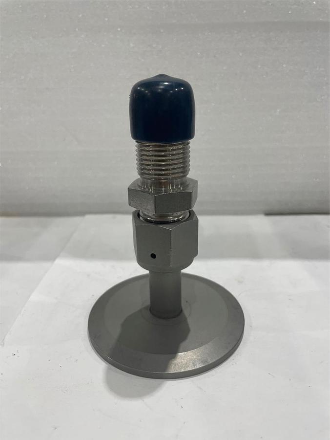 Used NW 50 to 1/2 VCR Adapter, Vacuum Fitting, Used