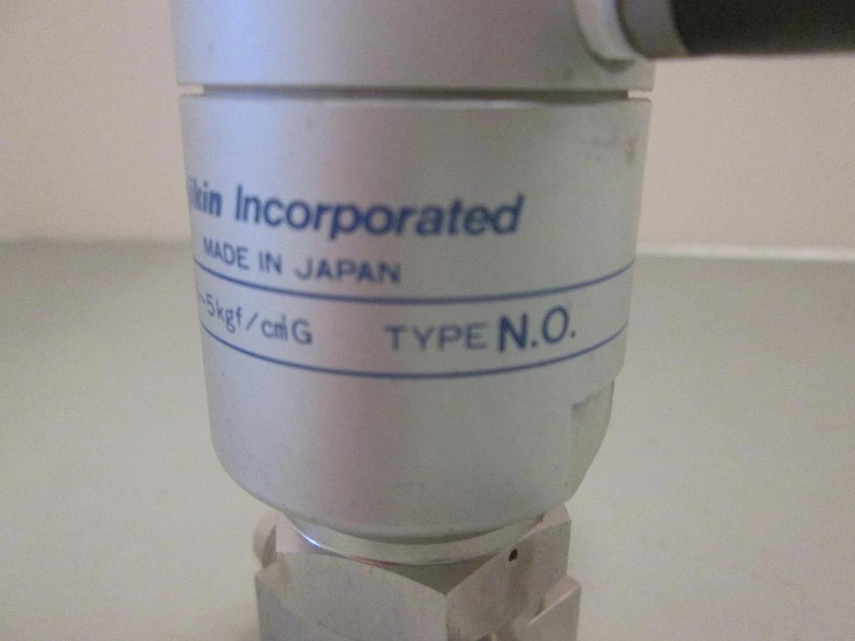 Used Fujikin, 3.5-5kgf, N.O. Pneumatic Valve, 1/4", Used