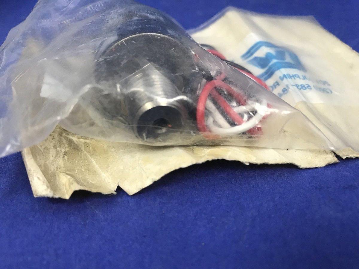 Used Whitman P117V-3H-F52L-X SS Vacuum Switch , 5A, 250VAC -New