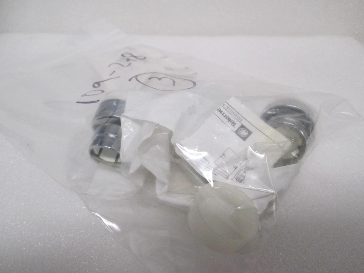 Switch Head w/ Pushbutton,109-248, New, Lot of 3