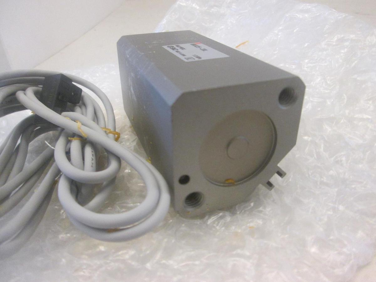 SMC, MKA25-20L-F7NVL, Rotary Cylinder w/ Sensor, New