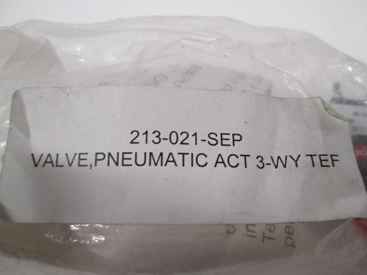 Used Mace, 213-021, Pneumatic 3-Way Valve, TEF, New