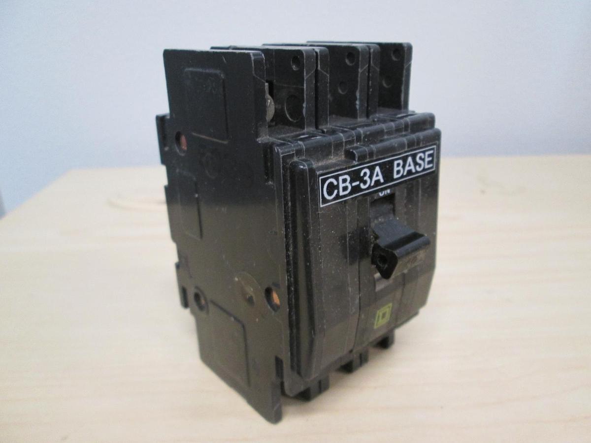 Used Square D, YF-6799, Type QOU, 3 Pole Circuit Breaker, 40A, Used