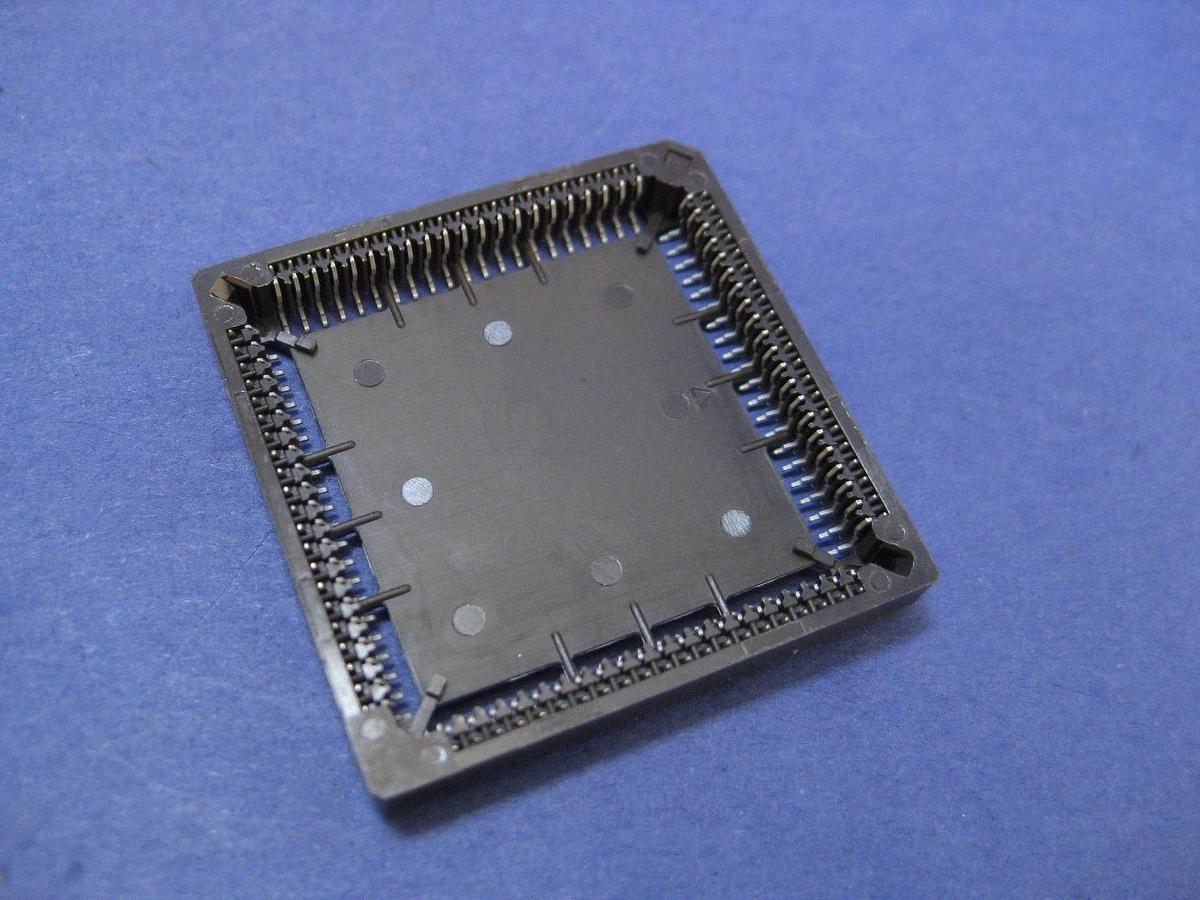 822282-1 AMP Connector - SKT, PLCC SMT LIF- 84 Position, Lot of 48