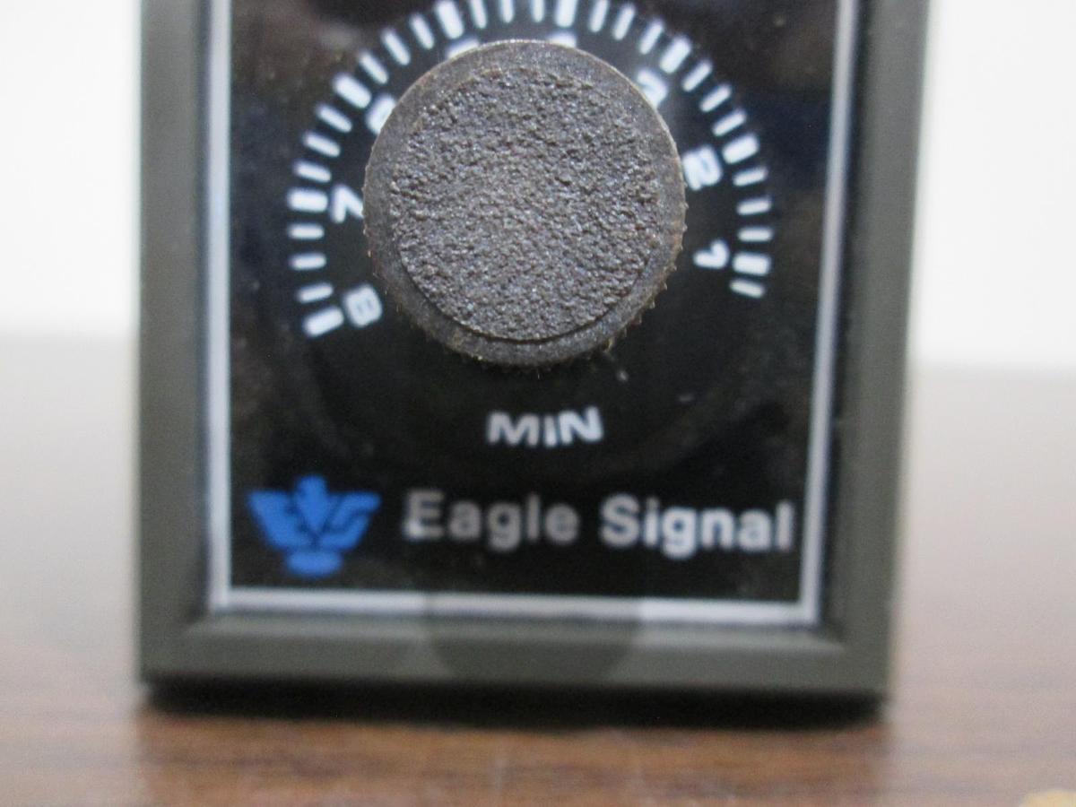 Used Eagle Signal, DA2517A3, Timer, Used