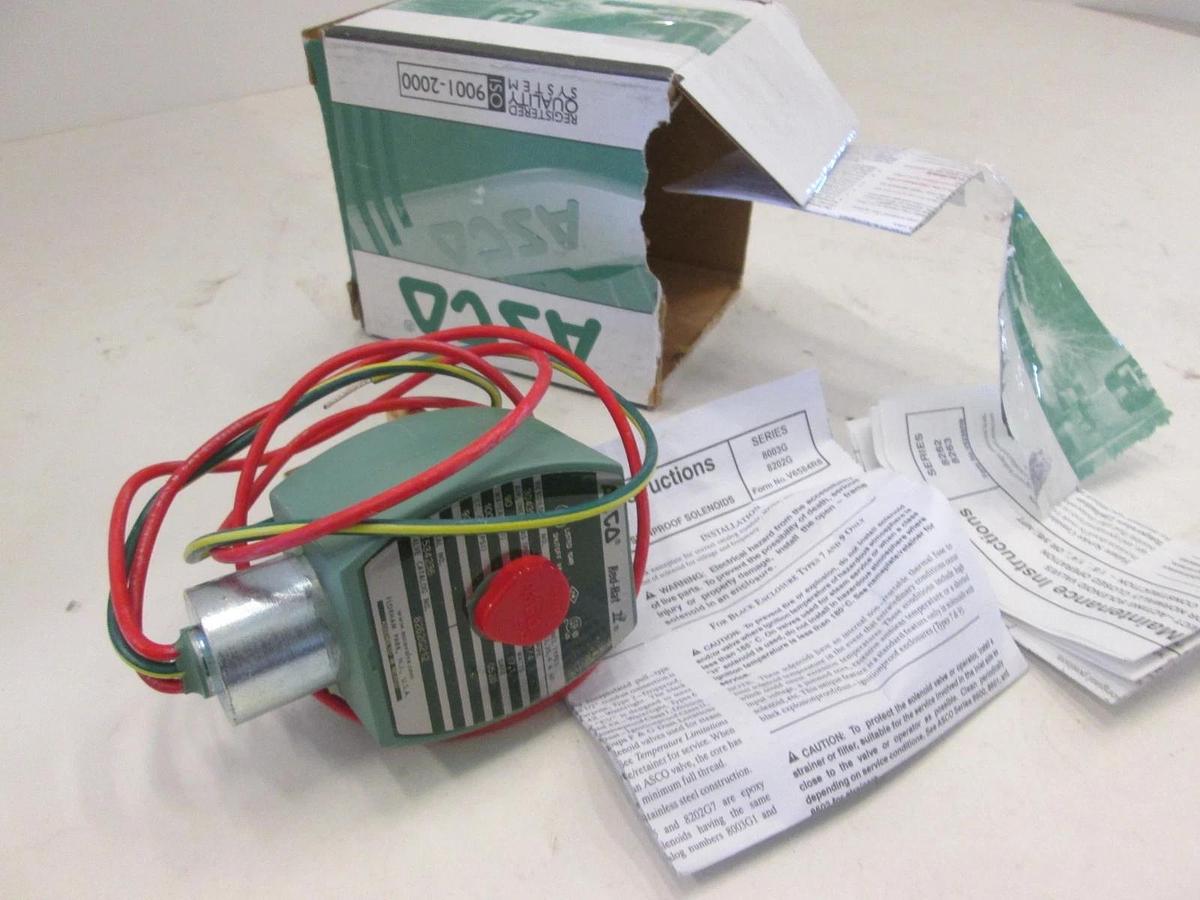 Asco, 8262G212, Solenoid Valve, 17.1 W, 1/4 Pipe, New