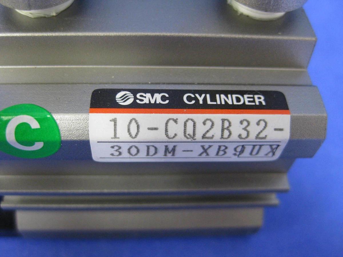 Used SMC 10-CQ2B32-30DM-XB9UX Pneumatic Air Cylinder, Used