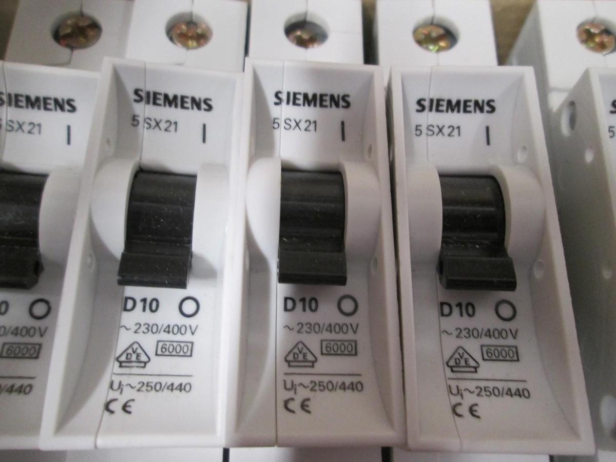 Siemens, 5 SX21, 1 Pole, Circuit Breaker, New, Lot of 5