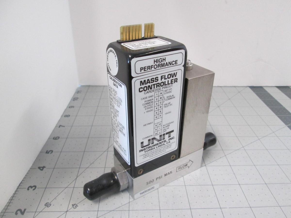 Used Unit, UFC-1100A, O2, 10 SLM, Mass Flow Controller, New