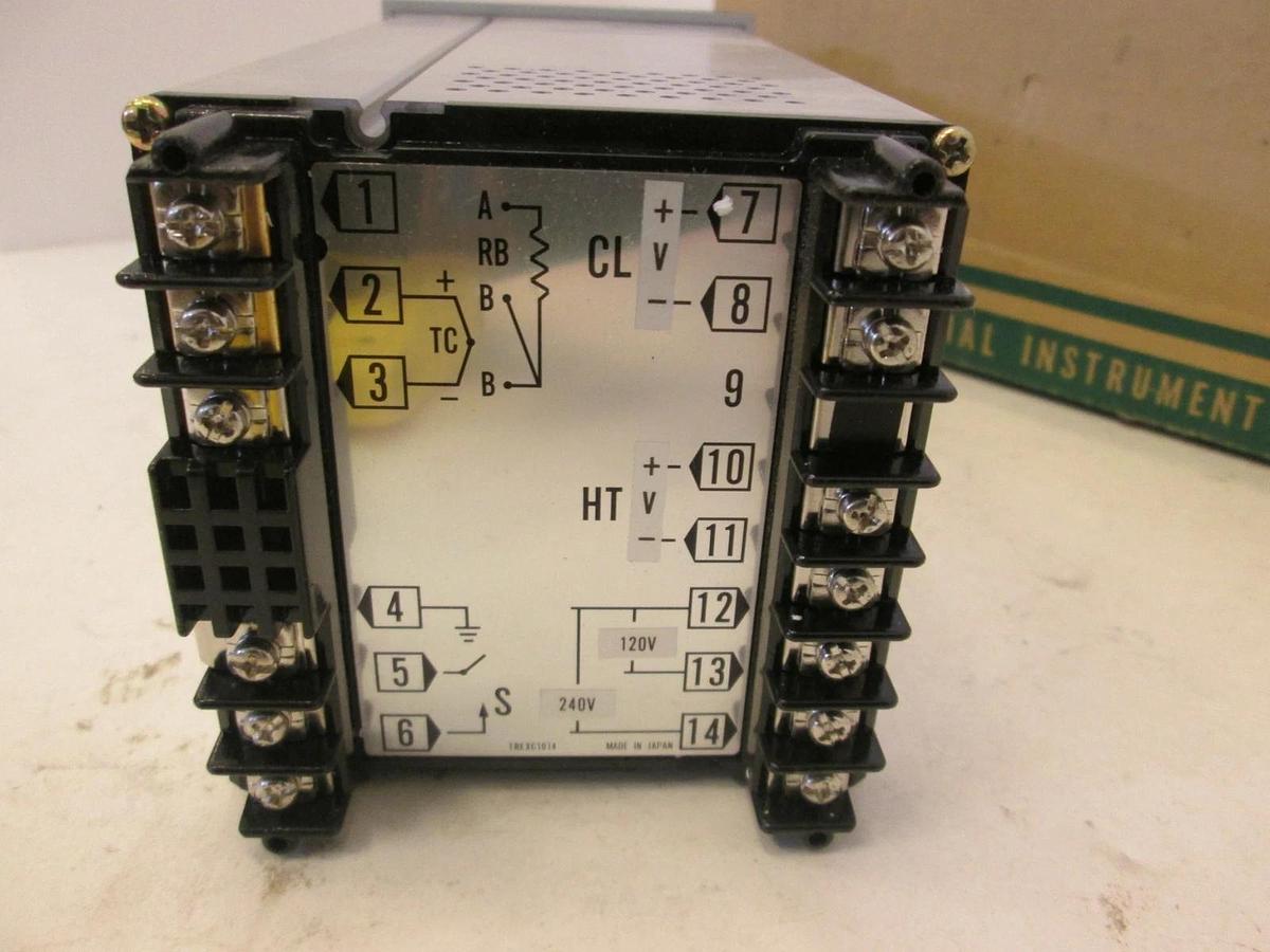 RKS, REX-C1000, Temperature Controller, New