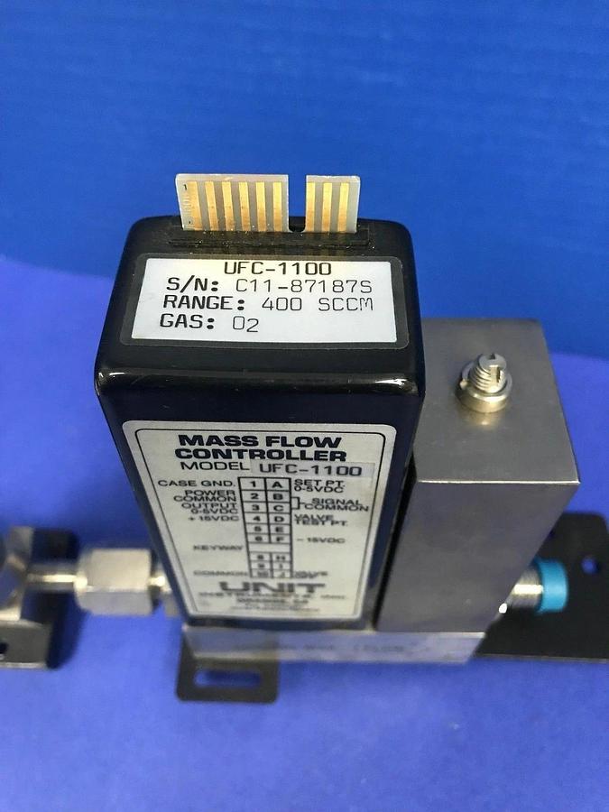 Used Unit UFC-1100 MFC Assy, O2, 400 SCCM w/ SS-4BK-V51-1C Valve, Used