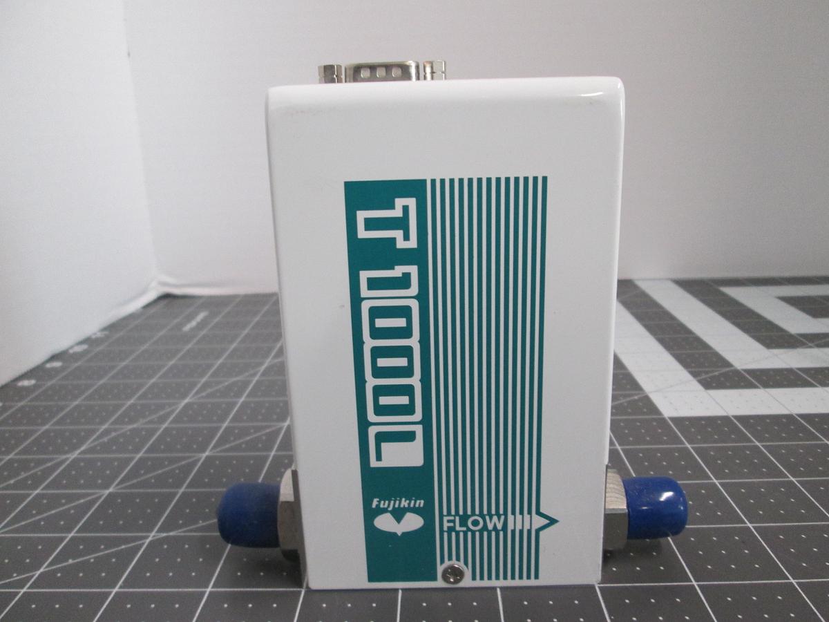 Used Fujikin, FCS-T1000L, FCST1030LC, 20 SLM O2 Mass Flow Controller MFC