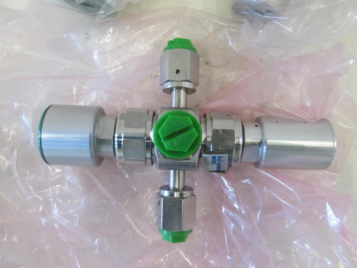 Used Veriflo, 944AOPLPNC, Double Actuator, 3 Way Valve, Used, Lot of 3