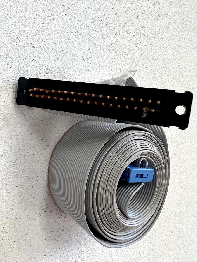 Used SVG VTR Ribbon Cable P/N 601323-09 02 Panel to Analyzer HRNS ASSY, Used