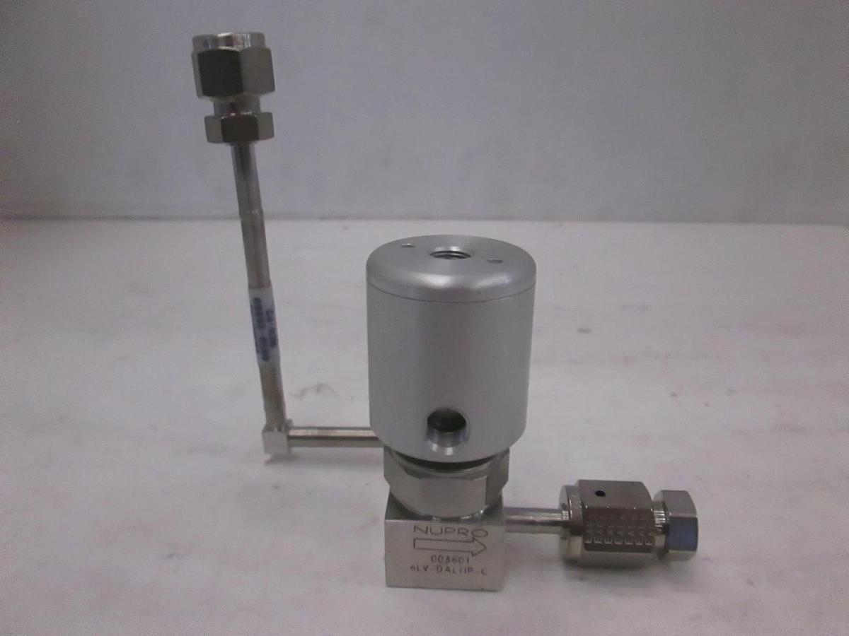 Used AMAT, WELDMENT 1 VALVE MANF OFFSET NUPRO ULTIMA, 0050-26869, Used
