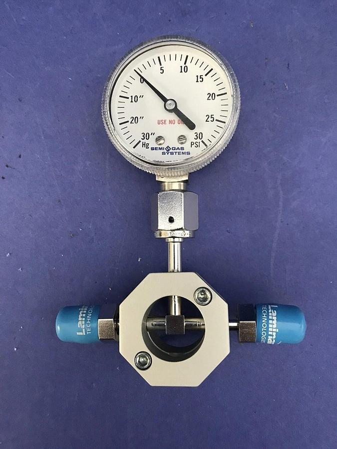 Used Semi Gas Systems Pressure Gauge Assy, 30-0-30, w/ Tee Fitting & 1/4" MVCR Ports