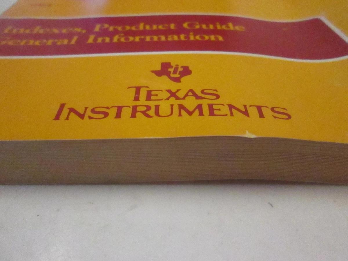 Used Texas Instruments TTL Databook Volume 1 1984, SDYD001, Used