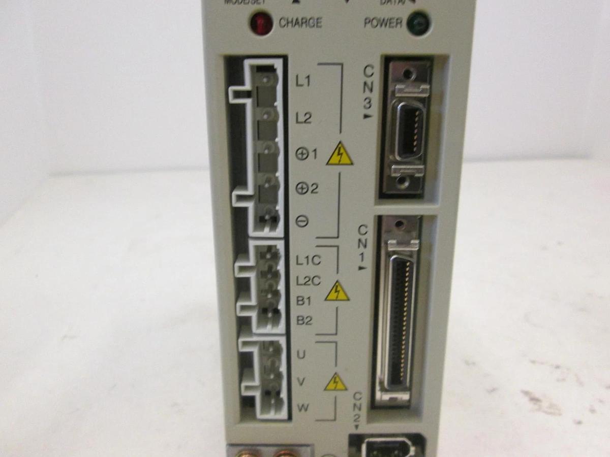 Used Yaskawa, Servopack, Motor Driver, SGDH-01BE, 100-115V, 50/60Hz, Used