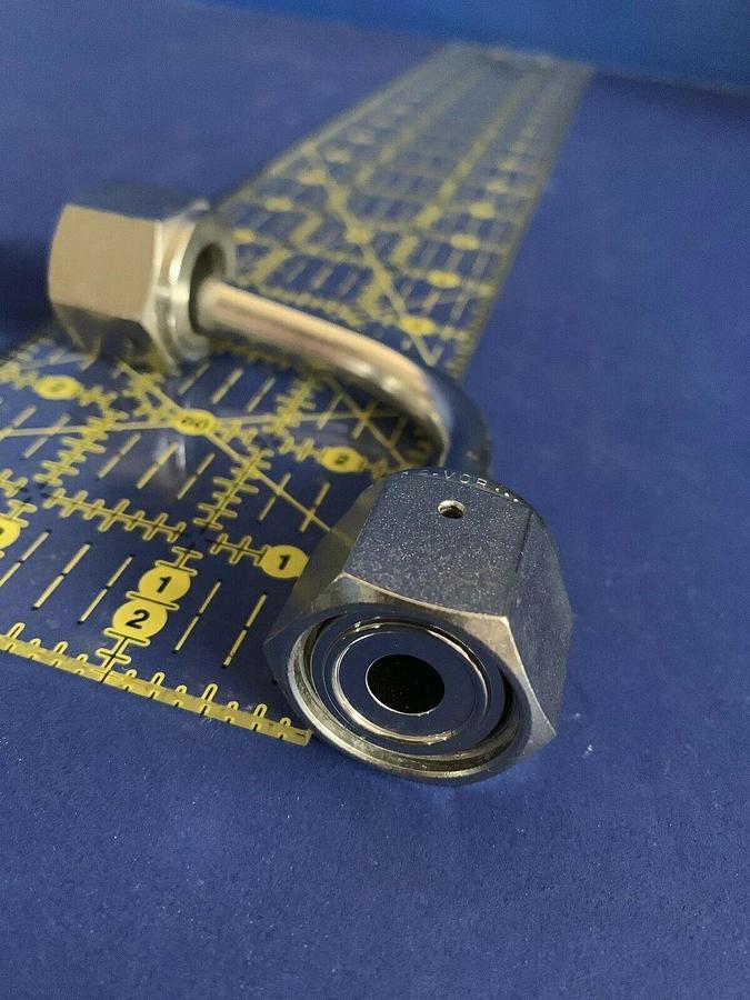 Used Swagelok VCR Elbow Fitting, 1/2" Female VCR (3/8" Tube), Used