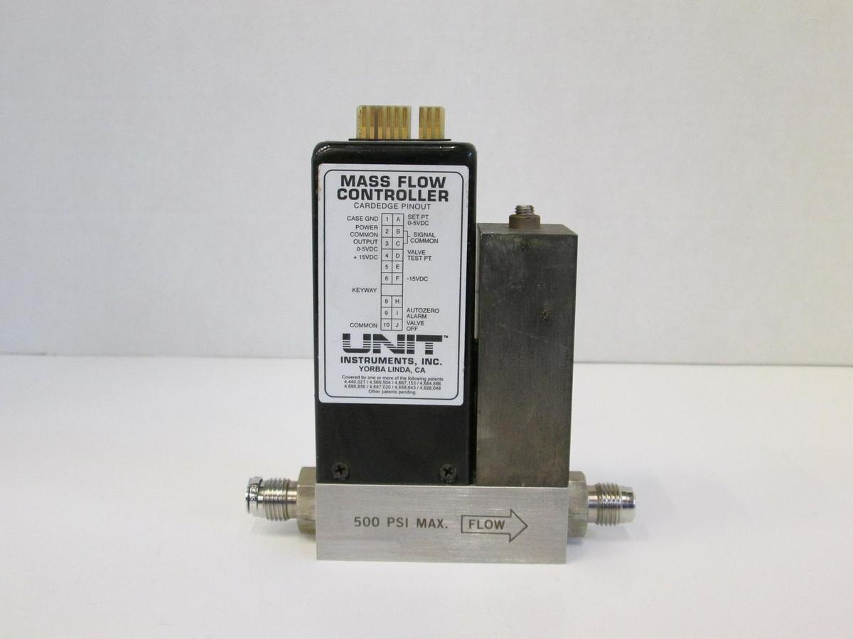 Used Unit UFC-1110 Mass Flow Controller MFC, N2, 30 SLPM, 1/4" Male