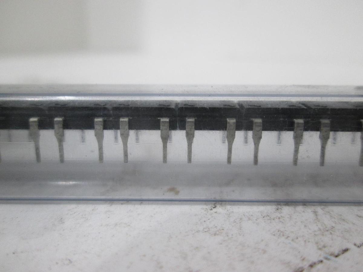 DII, DB103 V06, Integrated Circuit, New, Lot of 50