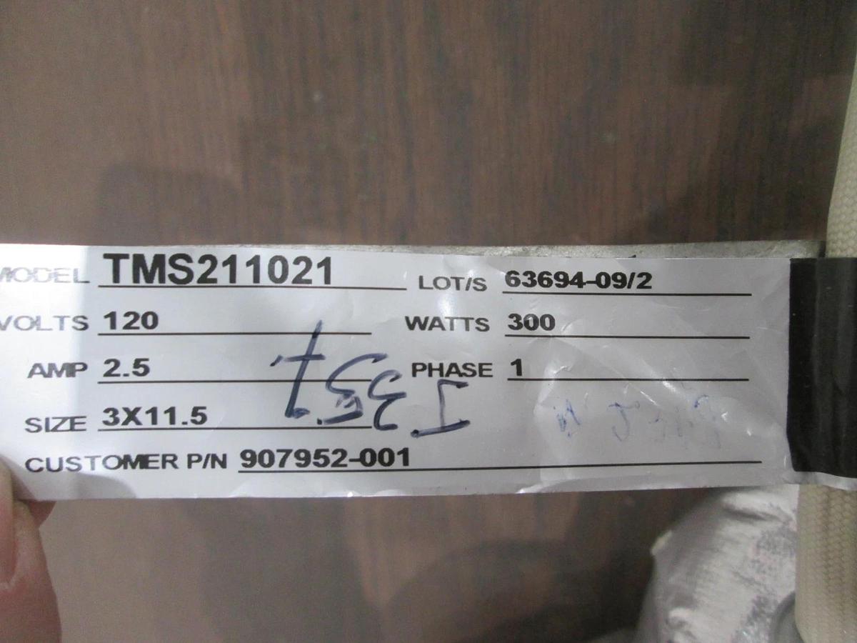 Used SVG, TMS211021, Heater Jacket, 300W, 1 Phase, 2.5A, 120V, Used