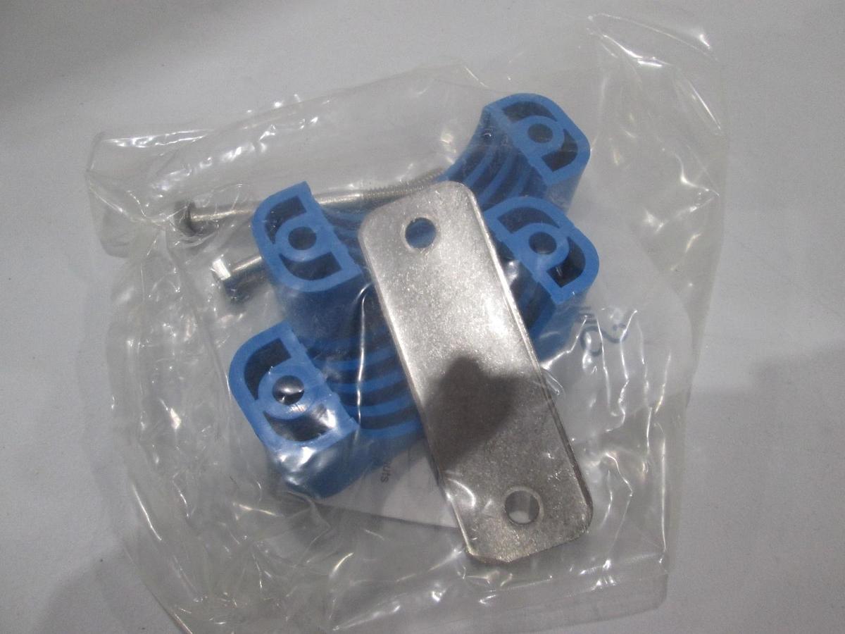Used Swagelok, 304-S6-PP-32T, 2" Support Kit, New