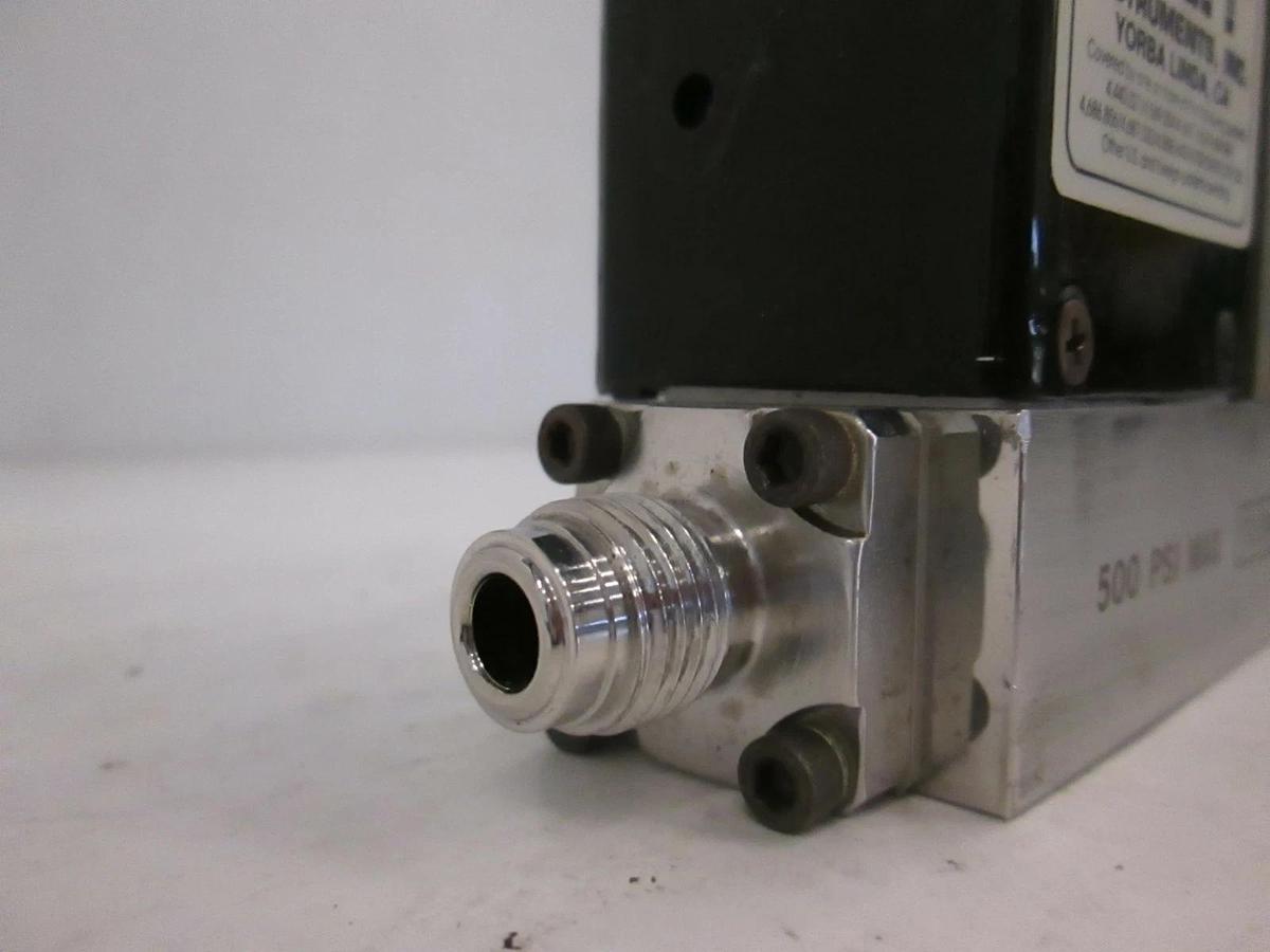 Used UFC-1260A, Mass Flow Controller MFC, NH3, 1 SLPM, Rfrb