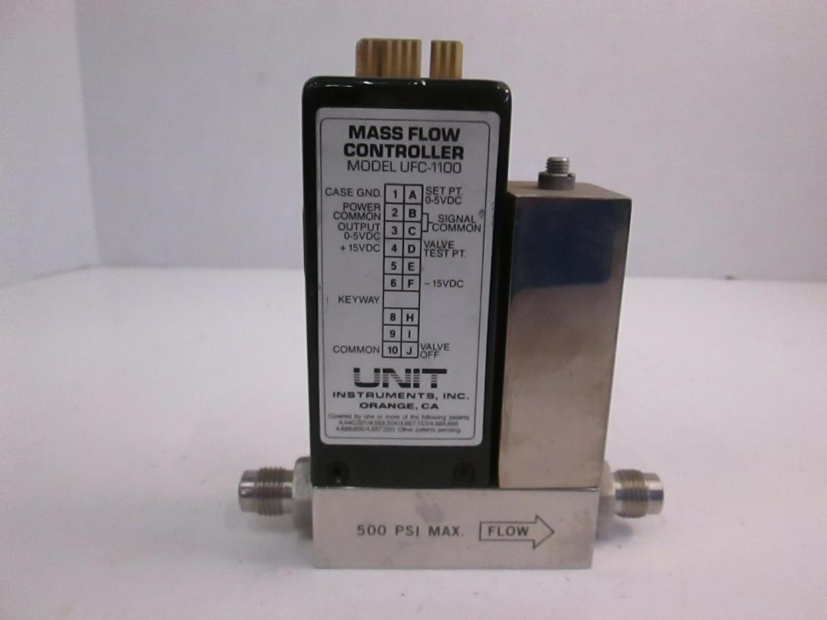 Used Unit UFC-1100 Mass Flow Controller, N2, 300 SCCM, Used