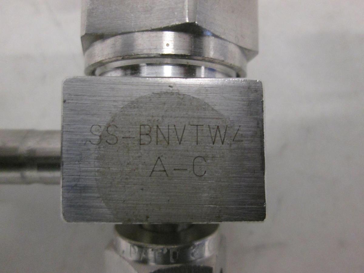 Used Nupro, High Purity Valve, SS-BNVTW4-A-C, Used