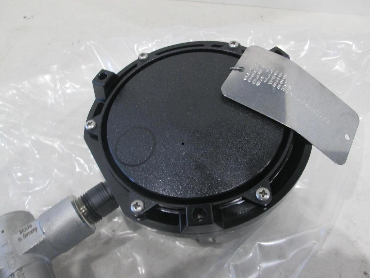 Ashcroft, Duragauge, 4-1/2", 0-300 PSI, Silicone Fill, New