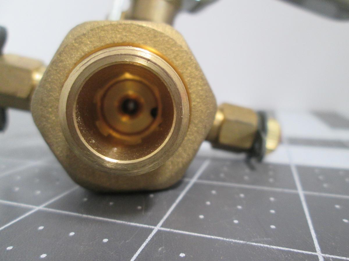 Used Griswold Controls 1/2" L14J 600 WOG Hydronic Coil Piping Isolation Valve P/T Port
