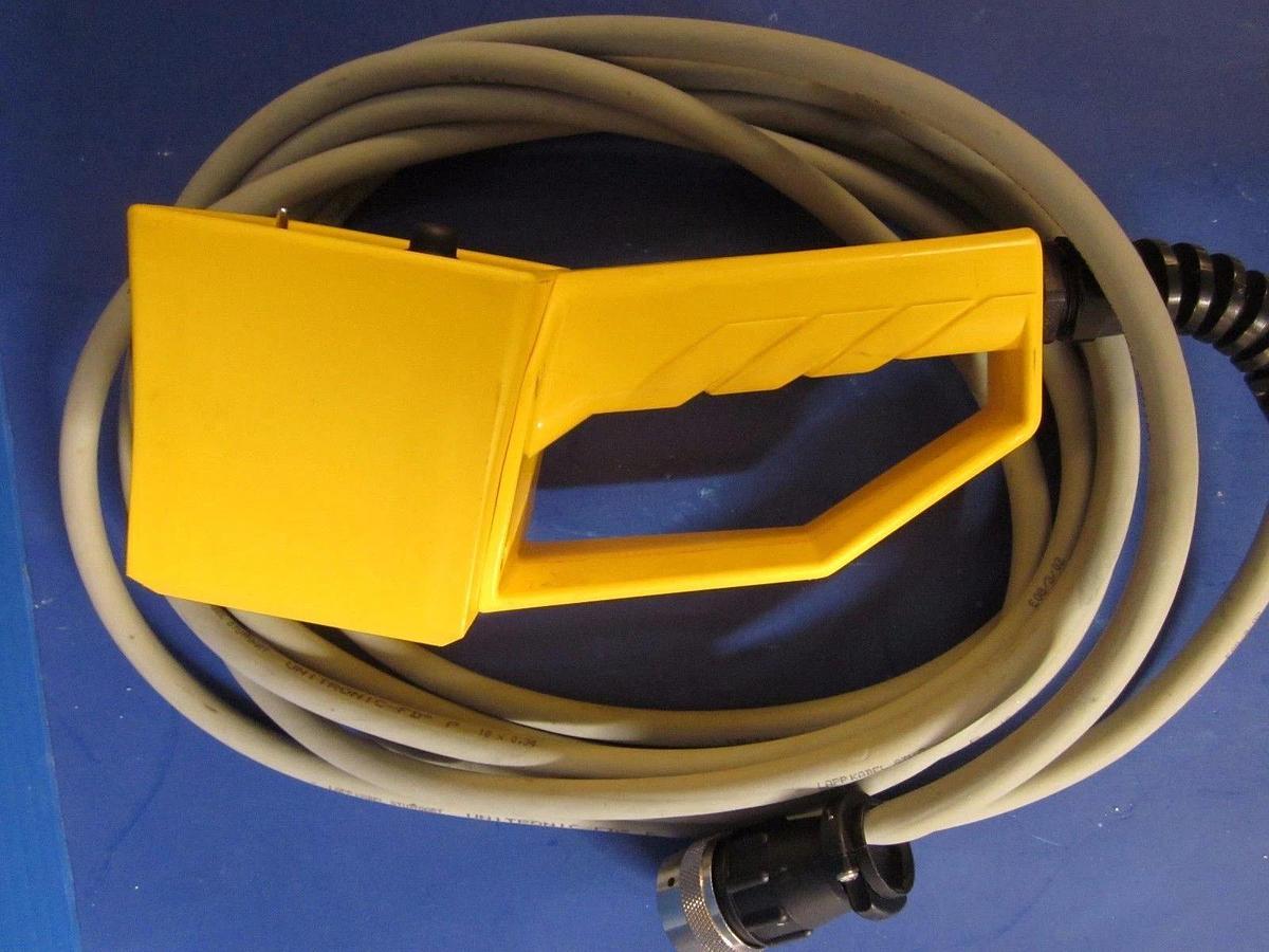 Used Vertical Lift Control - Pendant Control Station, Hand Remote, Used