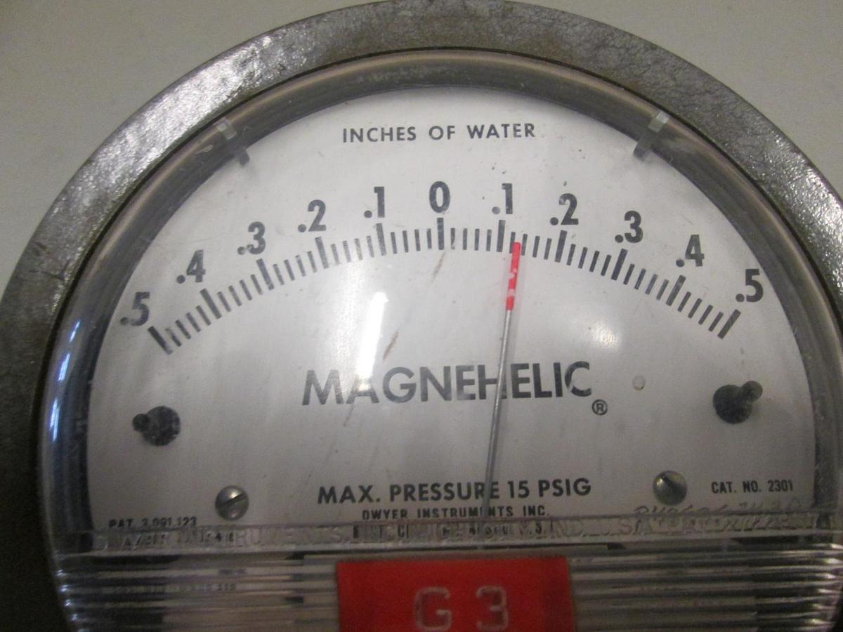 Used Dwyer, Magnehelic Pressure Gauge .5-0-.5", 2301, Used