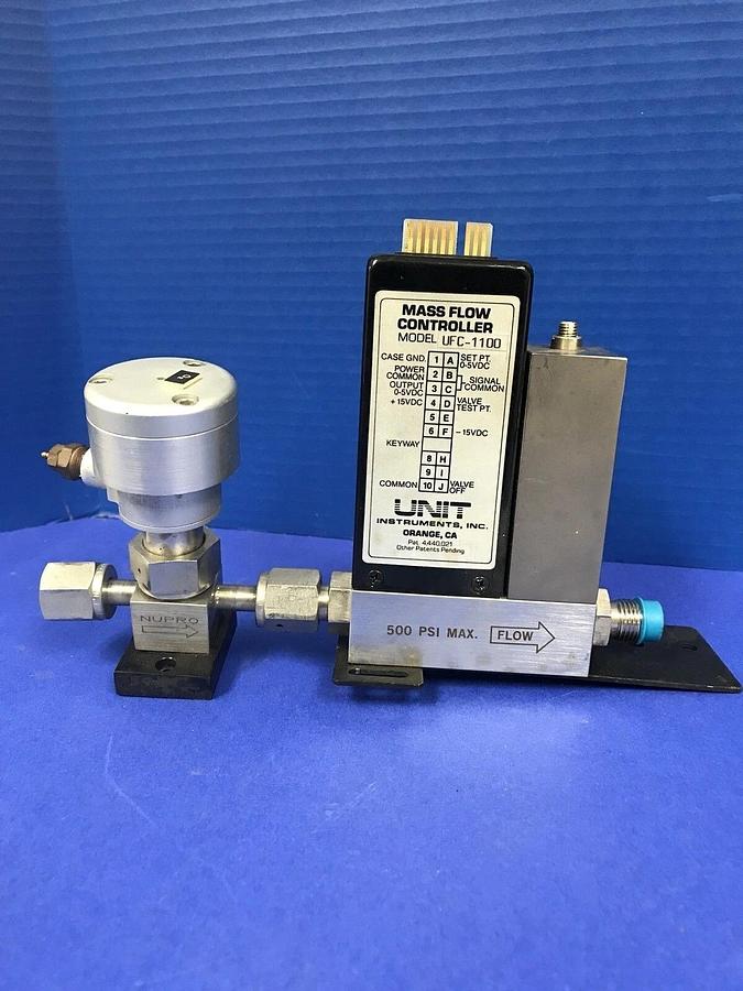 Used Unit UFC-1100 MFC Assy, O2, 400 SCCM w/ SS-4BK-V51-1C Valve, Used