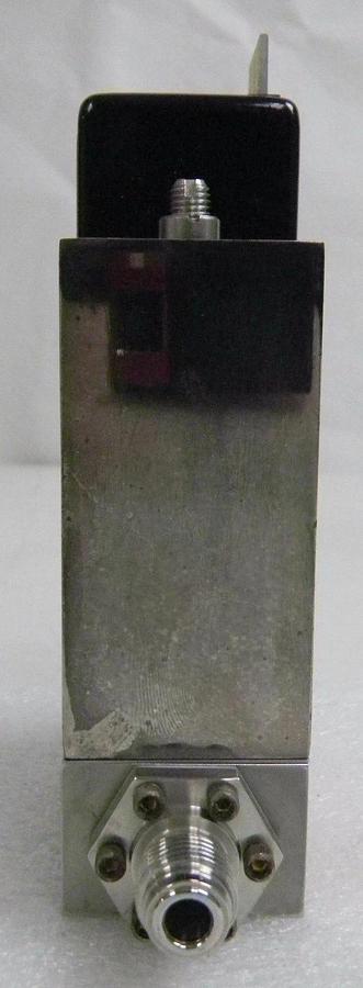 Used Unit UFC-1260A, Mass Flow Controller, Gas- SiH4, Range- 500 SCCM, 1/4" M I/O VCR