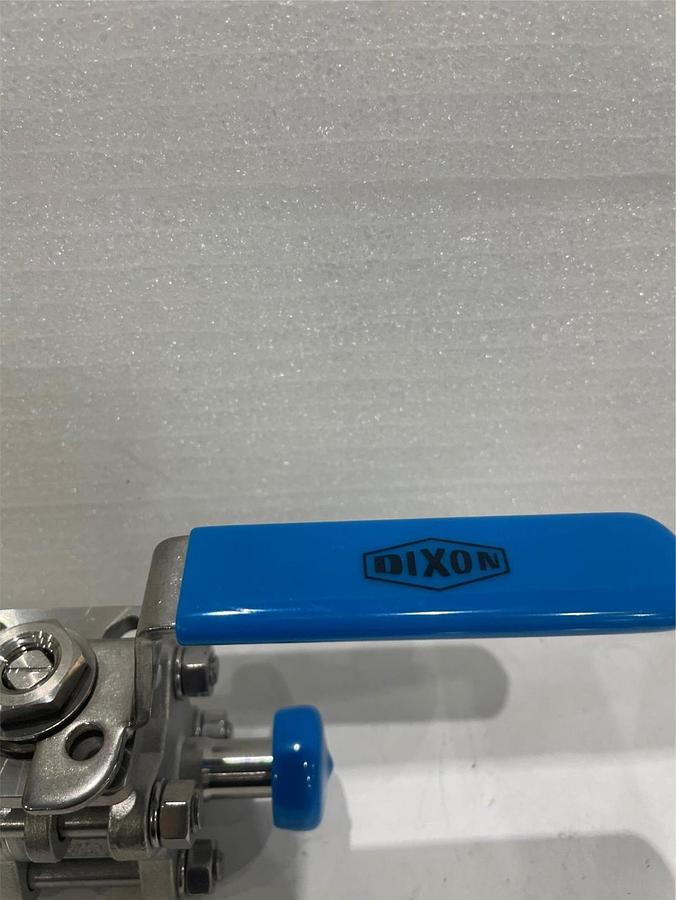Used Dixon, 1/2"-C8M 1000WOG, Ball Valve, Clamp, Used