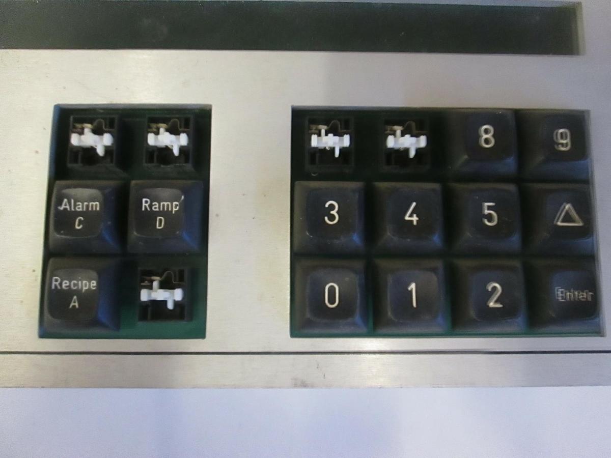 Used Canary Technology Temperature Controller Front Panel Model 261, Used