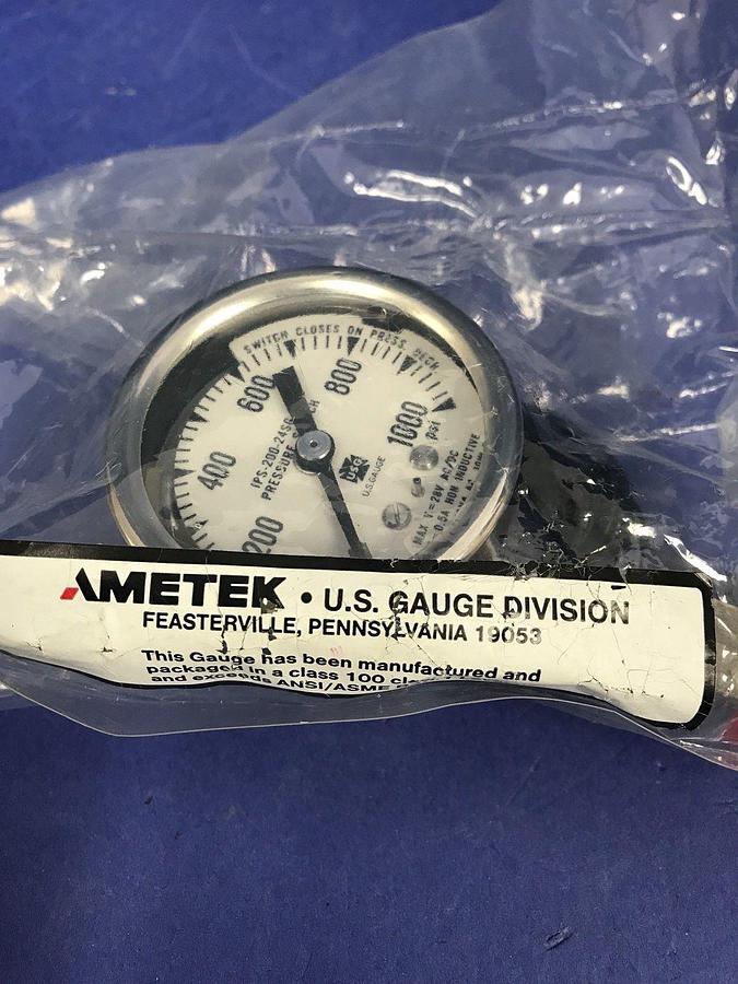 Used Ametek IPS-200-24SG Indicating Pressure Switch, 0-1000 psi, New in Wrap