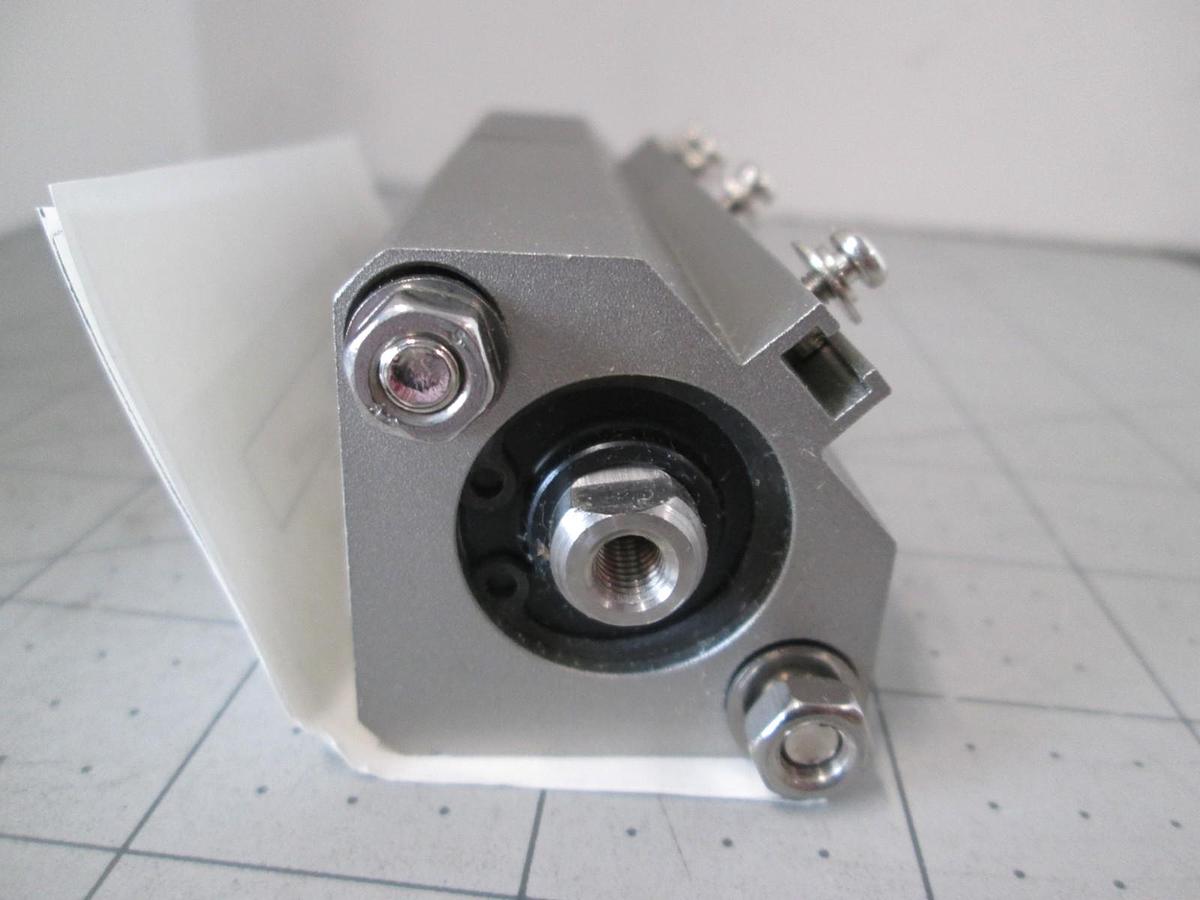 Used SMC, CDQ2B20D-P0382-XC11, Air Cylinder, New